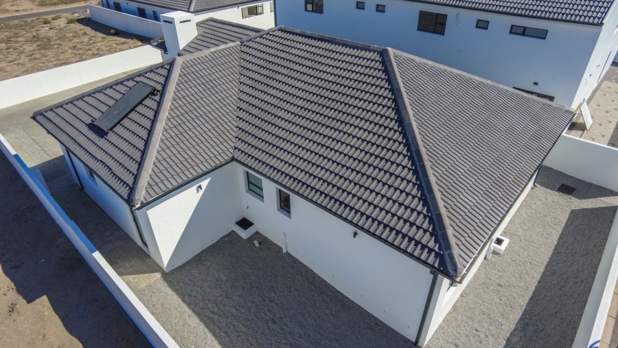 3 Bedroom Property for Sale in Sandy Point Beach Estate Western Cape